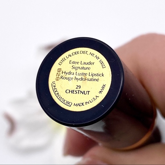 NEW Estee Lauder Signature Hydra Lustre Lipstick - Chestnut - Picture 6 of 10